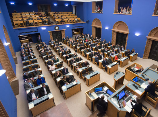 Riigikogu täiskogu istung, Inara Luigase ametivanne